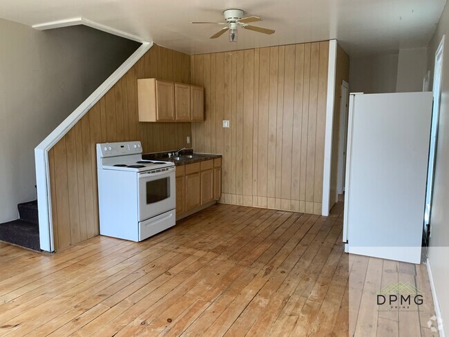Building Photo - 831 Vine St Unit 1 Rental