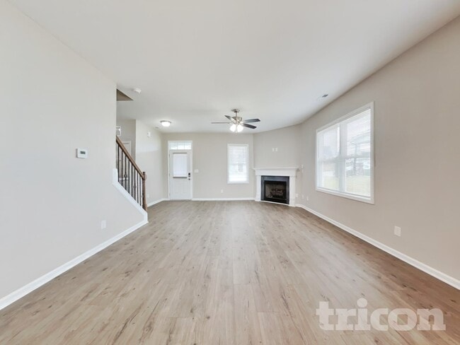 Photo - 133 Jade St