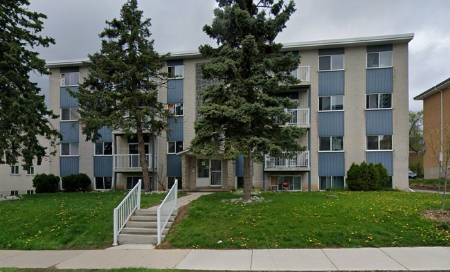 Building Photo - 16 Austin Dr Unit 6