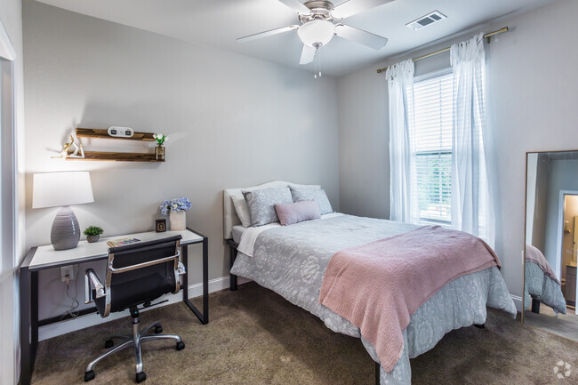 2BR, 2BA - 870SF - First Bedroom