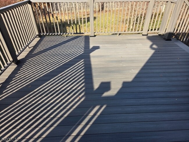 Photo - 150 Center St