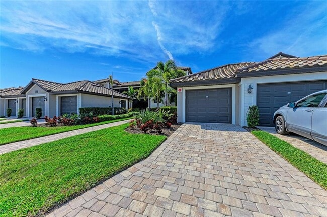 Photo - 5710 Palmer Cir Unit 104