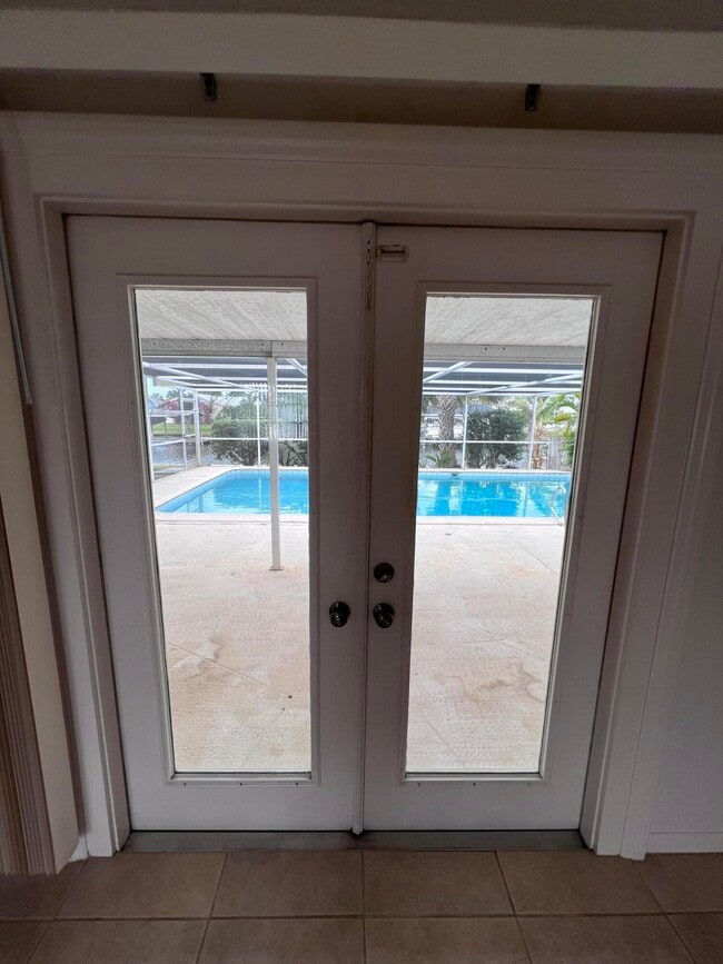 350 Orion Ct