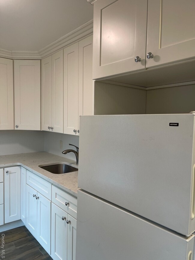 Photo - 9 N Maryland Ave