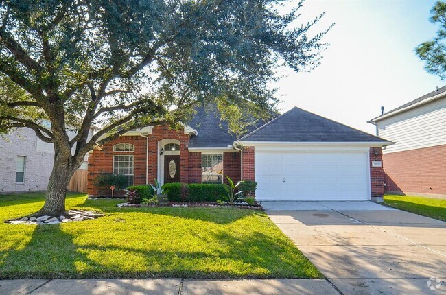 Building Photo - 2019 Magnolia Crest Ln Rental