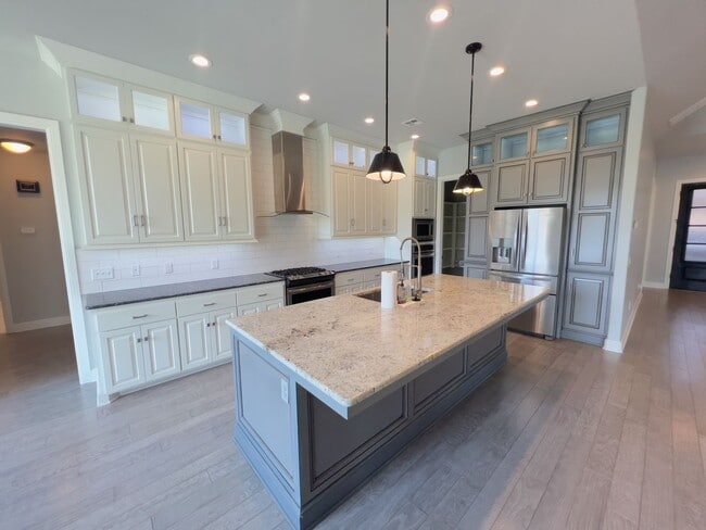 Photo - Waterfront Gem in Edmond!