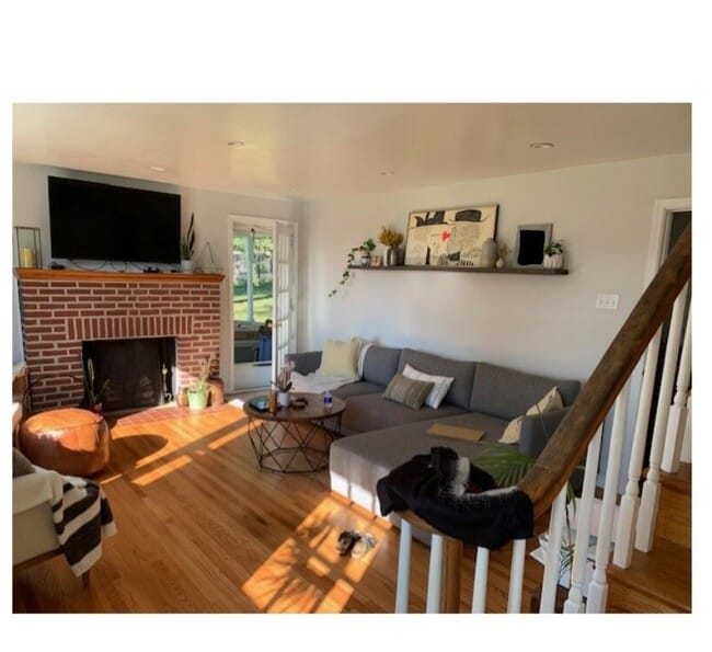 Living Room 3 - 808 Lauber Rd