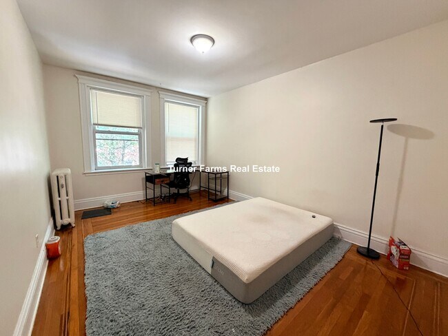 Photo - 22 Euston St Unit 5