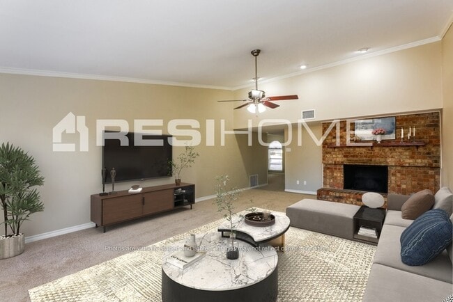 Photo - 2917 Rolling Hills Dr