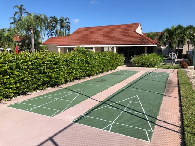 Photo - Spacious 2BR/2BA Condo in Villages of Ascot