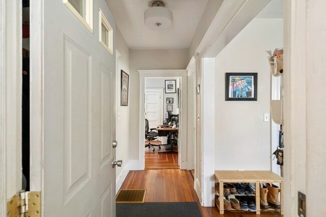 Photo - 44 Greenleaf Ave Unit 1