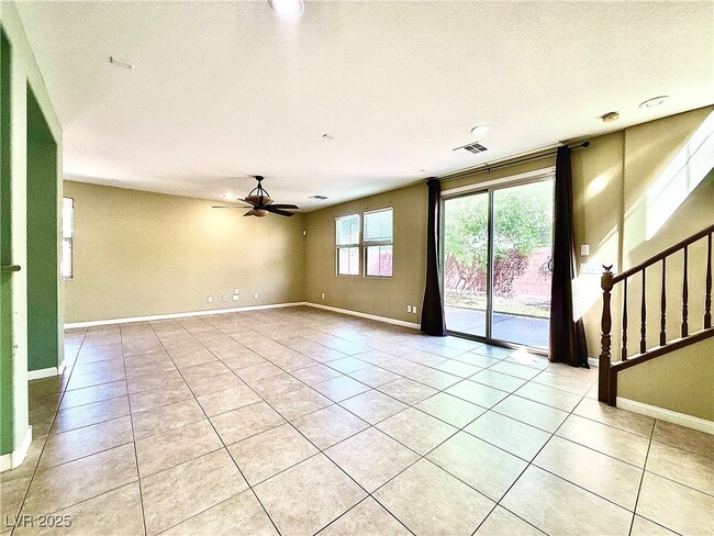 Photo - 5580 Spiceberry Dr