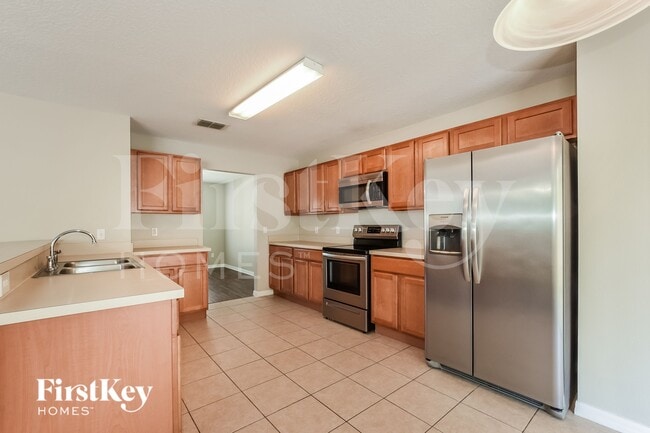 Photo - 642 Skyridge Rd