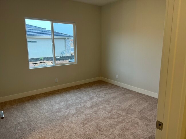 Photo - 2744 W Columbo Ln