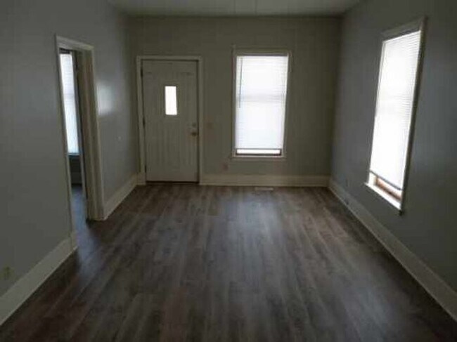 Photo - Duplex in Buchanan