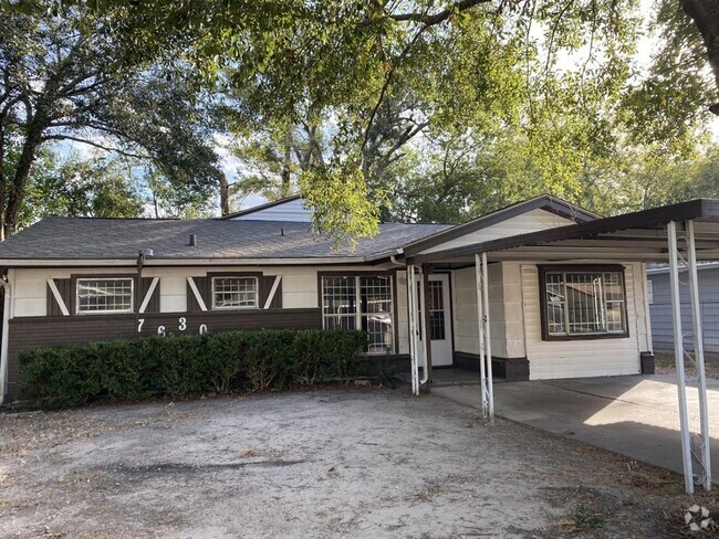 Building Photo - 7630 Claiborne St Rental