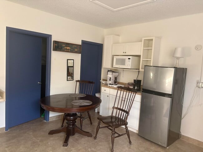 Photo - 10132 Windtree Ln