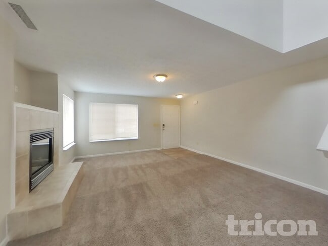 Photo - 2621 Grand Fir Dr