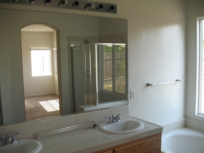 Photo - 10805 Snowcreek Falls Ave