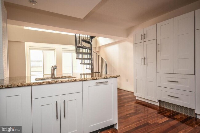 Photo - 1225 13th St NW Unit 310