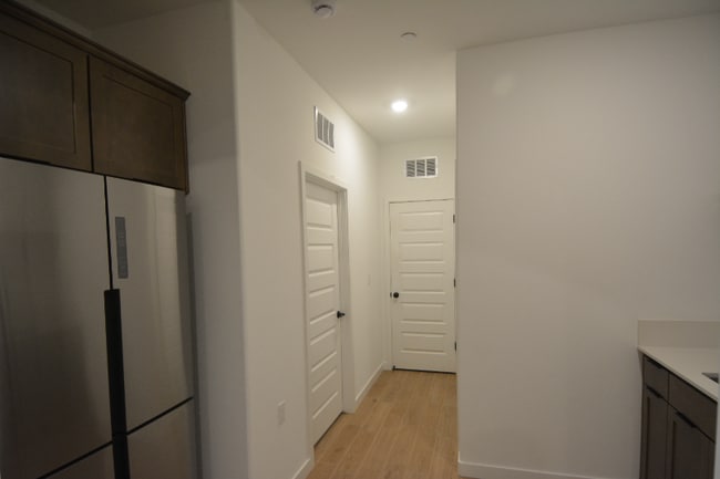 Photo - 7414 Lemon Mdw Pl