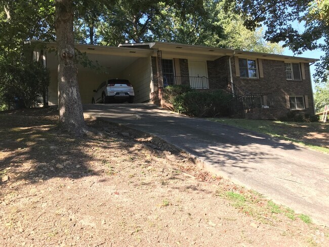 Building Photo - 114 Midway Ln Rental