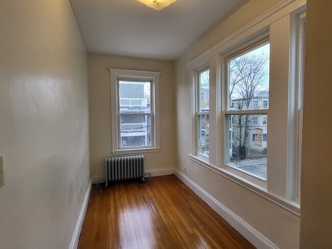 Photo - 19 Mora St Unidad 2