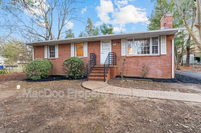 Photo - 103 Bell Air Pl