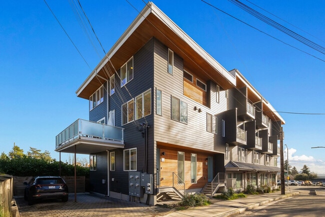 Photo - 4510 1st Ave NE Unit ID1054656P