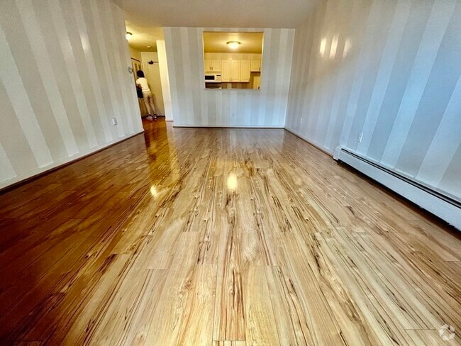 Building Photo - 205 Independence Ave Unit 223 Rental