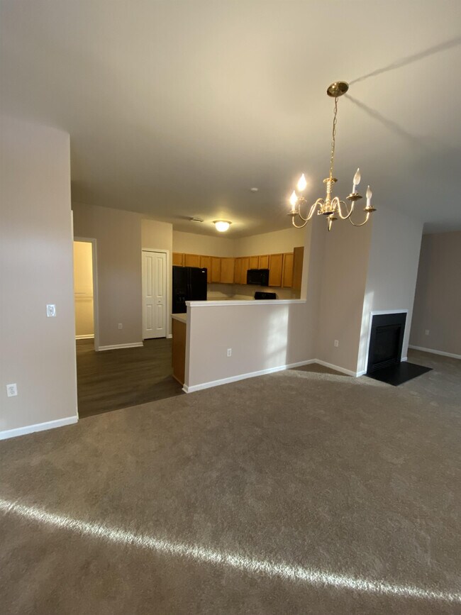 Photo - 4165 Elizabeth Ave