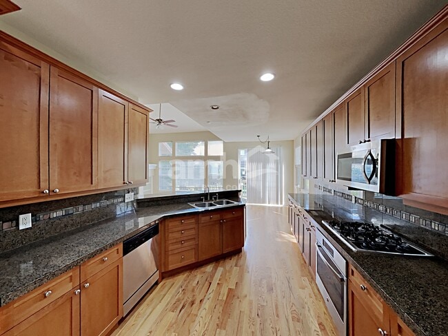 Photo - 21507 E Smoky Hill Rd