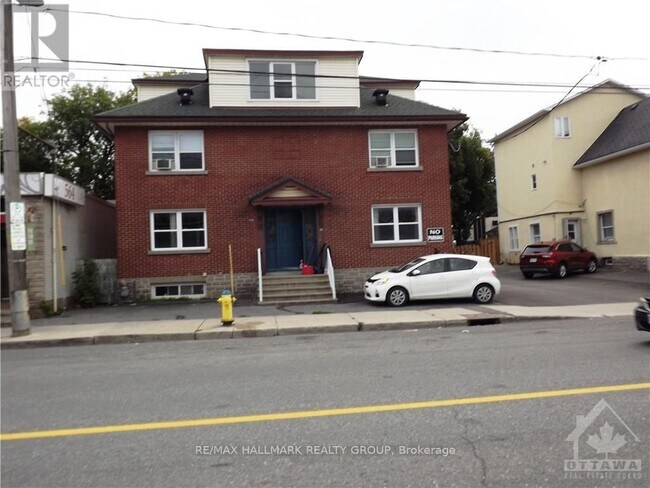 Photo - 570 Gladstone Ave Unité 1