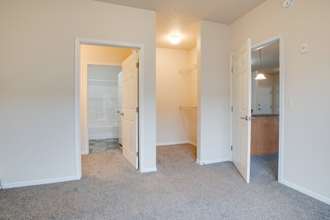 Photo - Boulder Ridge Apartments