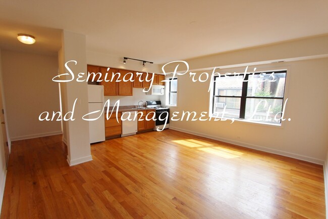 Photo - Great apartments in the heart of Uptown, o...