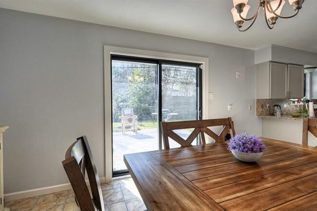 Photo - 9527 Vilven Ln
