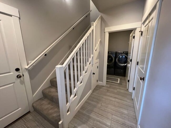 Building Photo - ADU studio in NW Crossing