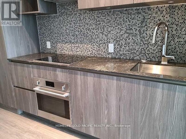 Photo - 1 Yorkville Ave Unité 4701