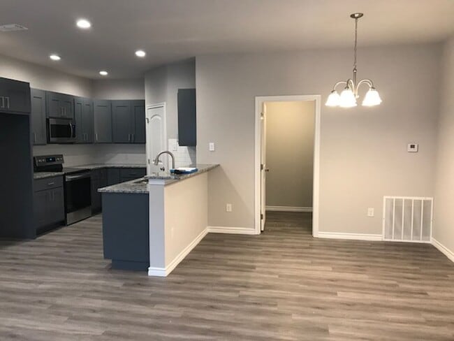 Photo - 2852 Melissa Ln