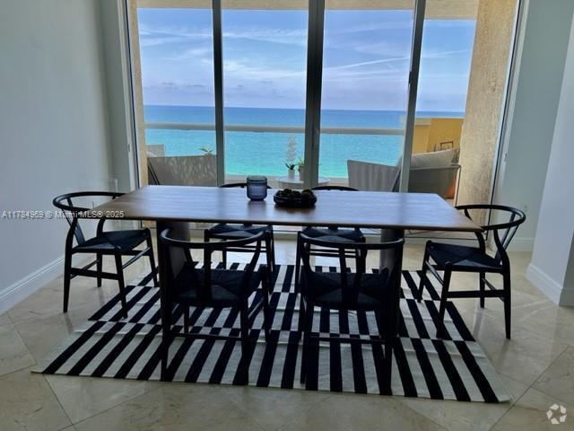 Building Photo - 17875 Collins Ave Unit 1705 Rental
