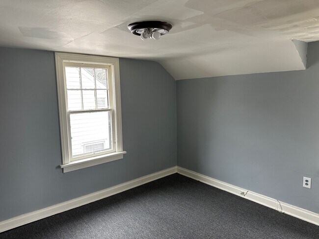 Photo - 350 Sturges Ave