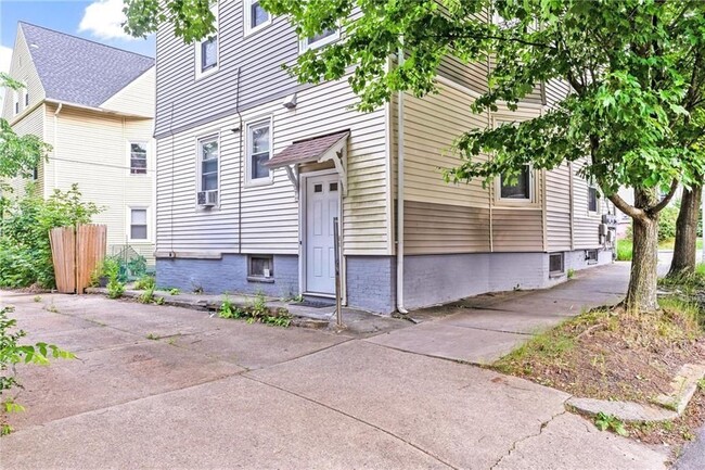 Photo - 4 Poplar St Unit 3