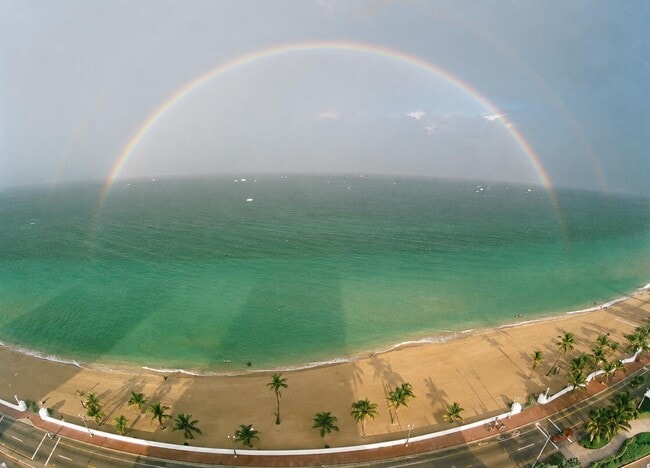 Building Photo - 345 N Fort Lauderdale Beach Blvd Unit 1007