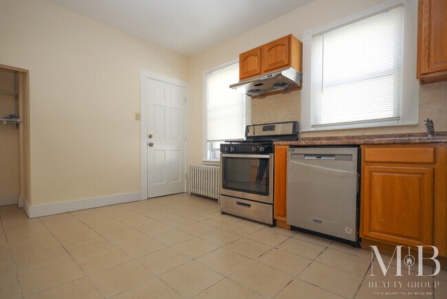 Photo - 110 Murdock St Unidad 3