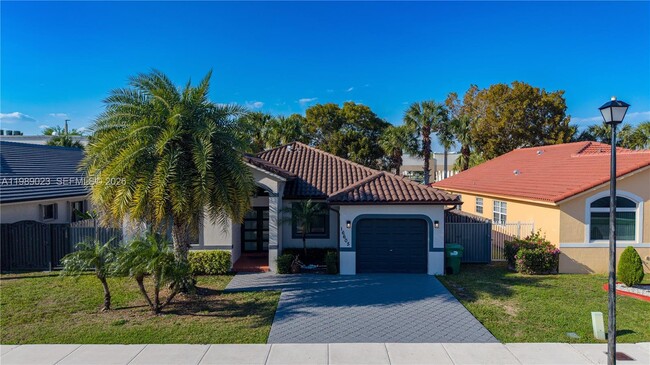 Building Photo - 16605 SW 90th St