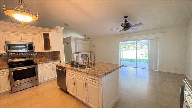 Photo - 759 NW 161st Ave