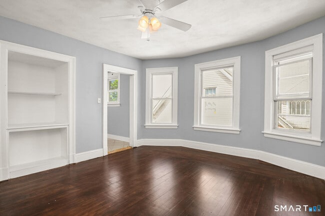 Photo - 80 Garden St Unit 3