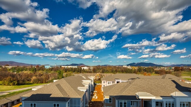 Photo - The View at Blue Ridge Commons