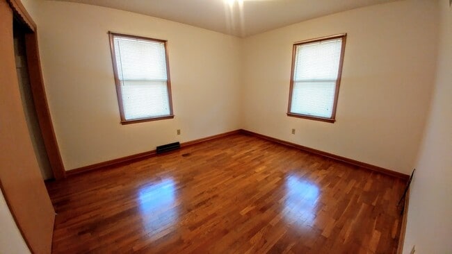 Photo - 2307 Agency Rd