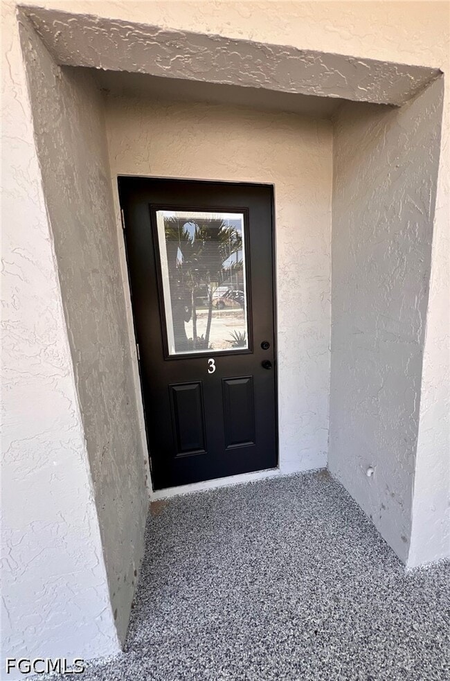 Building Photo - 4102 SE 19th Pl Unit 11